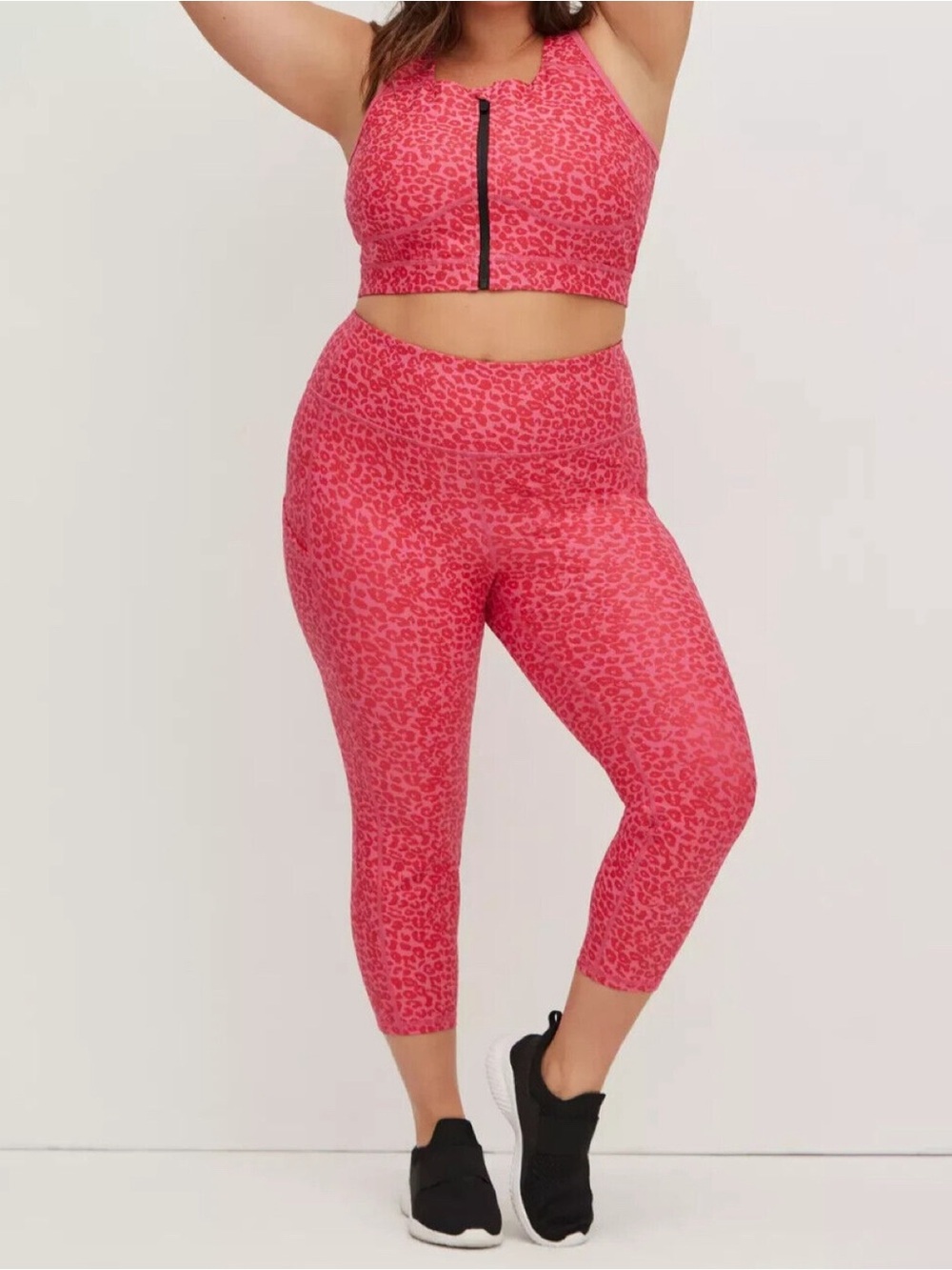 Torrid Active Hot Pink Leopard Animal Print High Rise Crop Leggings
